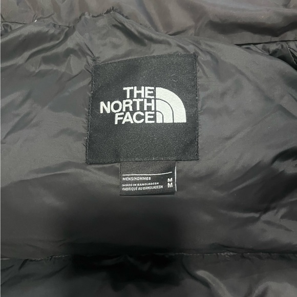 The north face puffer jacket, mens medium - Picture 4 of 5